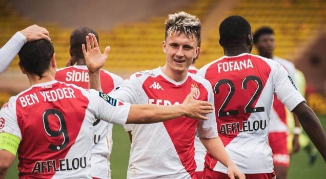 尤其是在比 尤其是在比