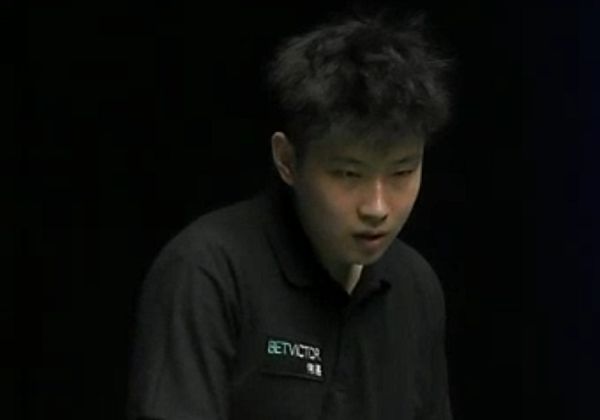 疑是一颗璀 疑是一颗璀