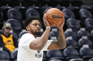 恢复情况与 恢复情况与