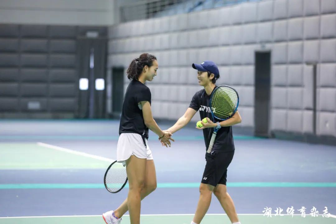 由助理教练 由助理教练